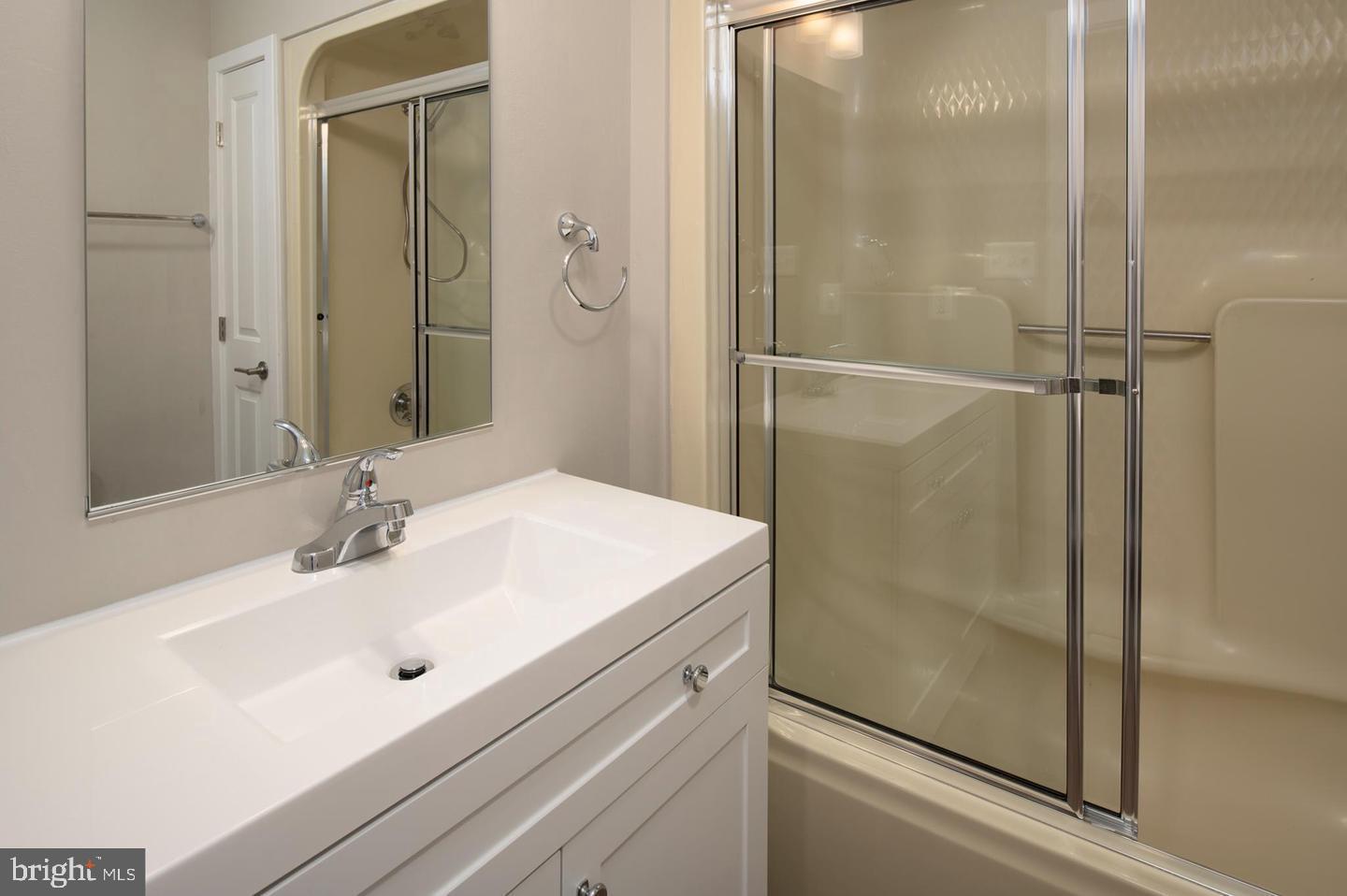 6343 Montgomery Road Elkridge, MD 21075 - Photo 20 of 40