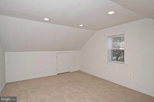 $3,200 | 6343 Montgomery Road, Elkridge, MD 21075
