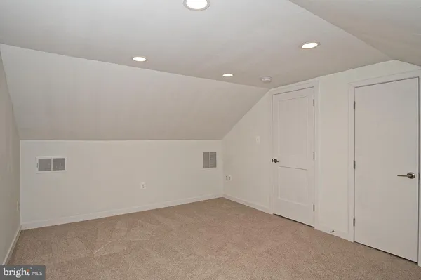 $3,200 | 6343 Montgomery Road, Elkridge, MD 21075