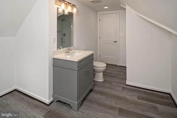 $3,200 | 6343 Montgomery Road, Elkridge, MD 21075