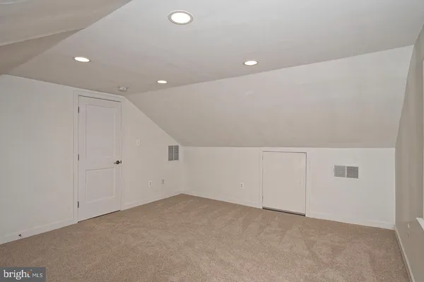 $3,200 | 6343 Montgomery Road, Elkridge, MD 21075