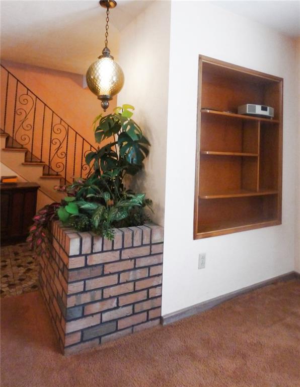 150 Killarney Road Wexford, PA 15090 - Photo 5 of 24 Custom indoor planter