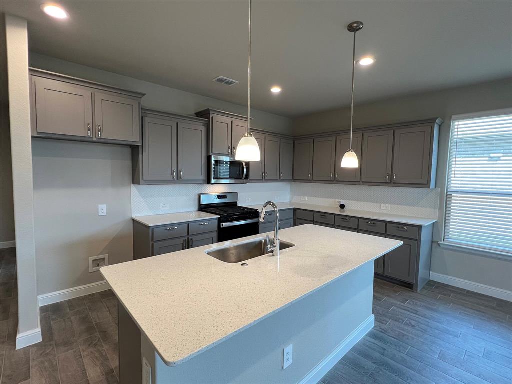 15508 Balham Fort Justin, TX 76247 - Photo 12 of 35