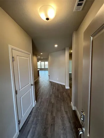 $2,700 | 15508 Balham Fort, Justin, TX 76247