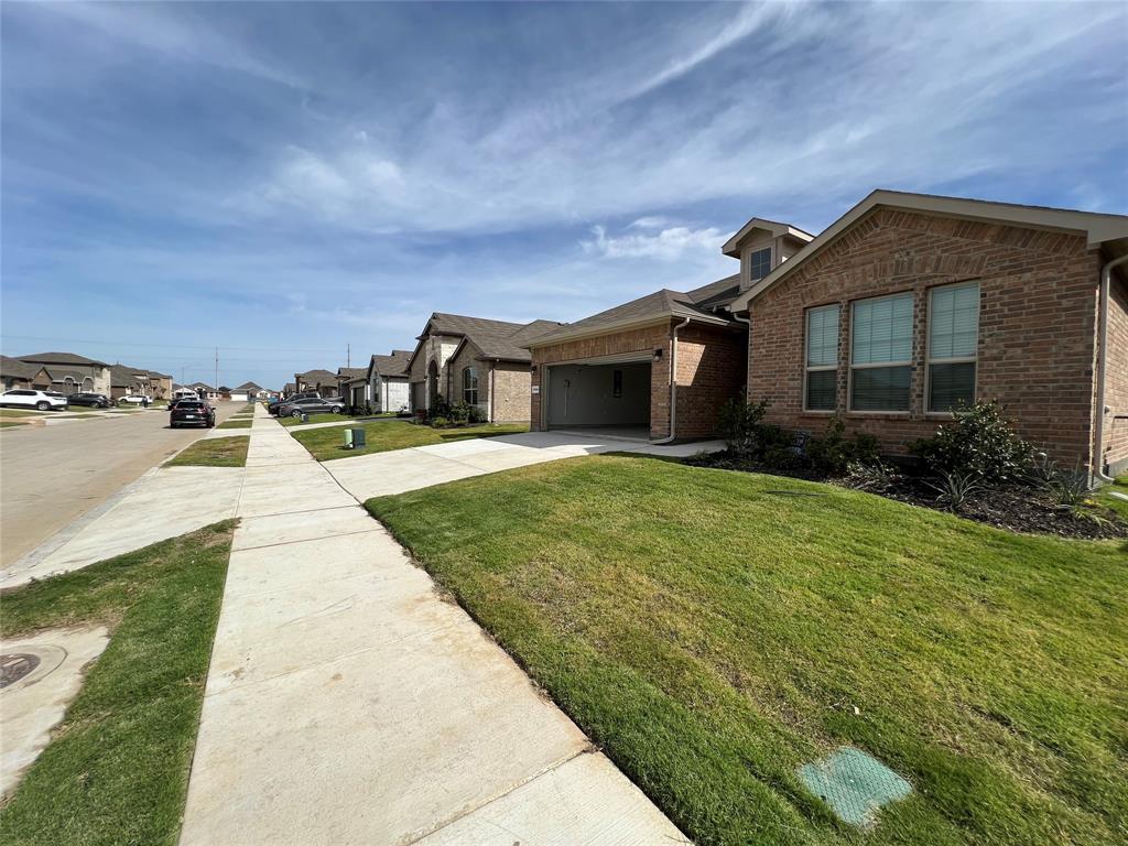15508 Balham Fort Justin, TX 76247 - Photo 28 of 35