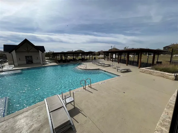 $2,700 | 15508 Balham Fort, Justin, TX 76247