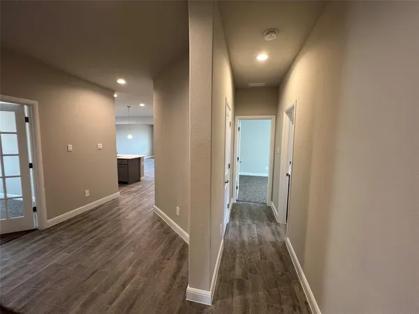 $2,700 | 15508 Balham Fort, Justin, TX 76247