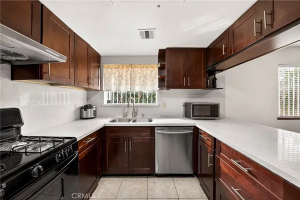 $738,000 | 13813 Los Angeles Street, Baldwin Park, CA 91706