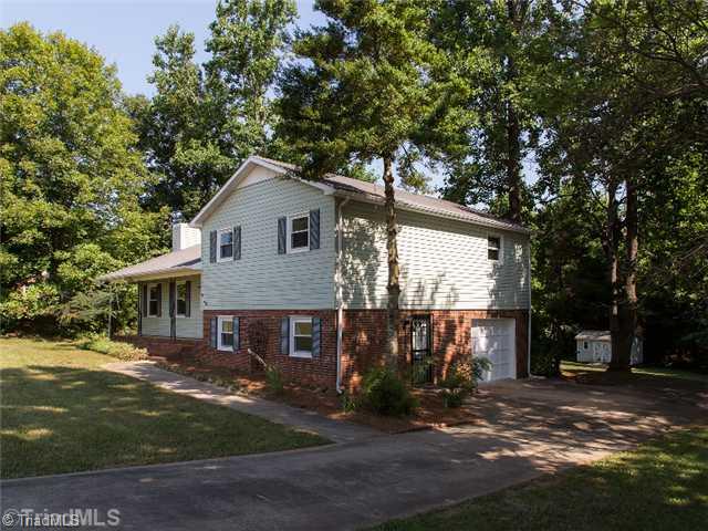 167 Deerfield Country Road Randleman, NC 27317 - Photo 2 of 16 Exterior Front.