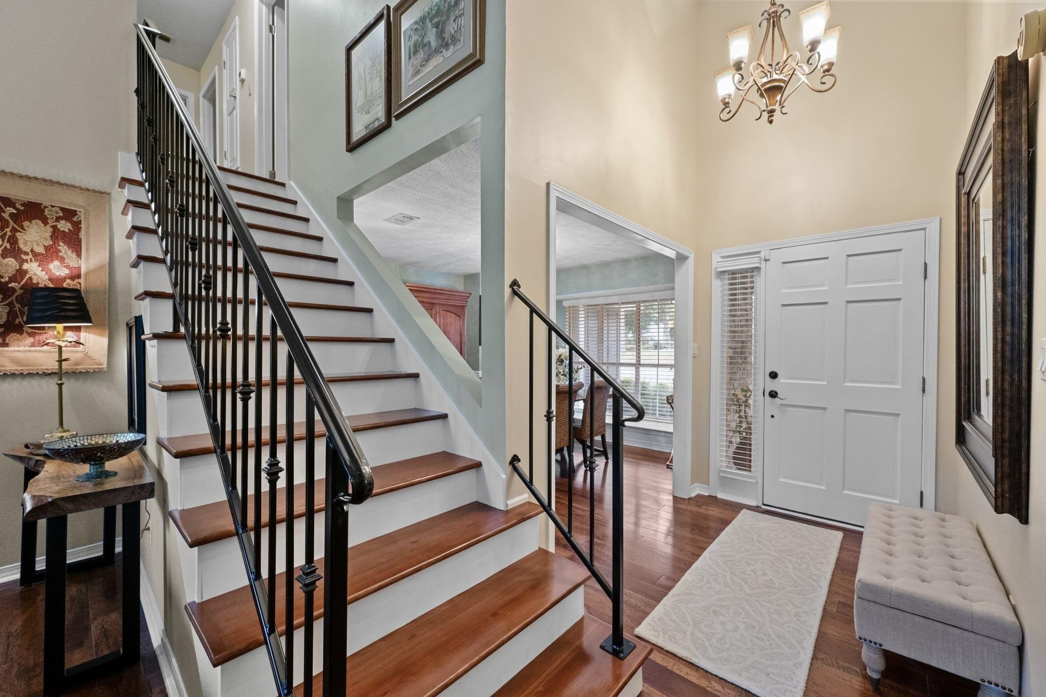 510 Ridgewood Drive Daphne, AL 36526 - Photo 8 of 51 Entrance Foyer