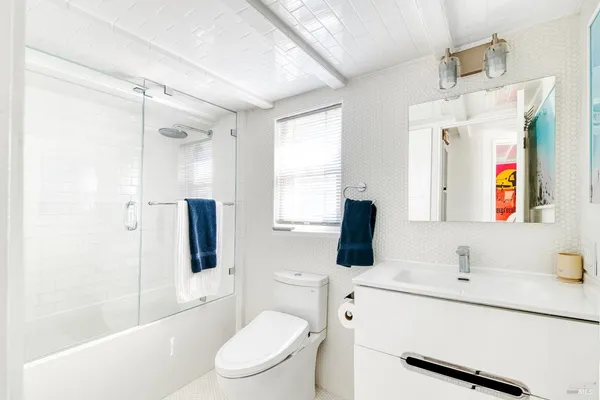 $1,150,000 | 17 East Pier, Sausalito, CA 94965