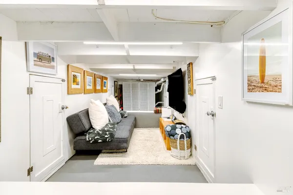 $1,150,000 | 17 East Pier, Sausalito, CA 94965