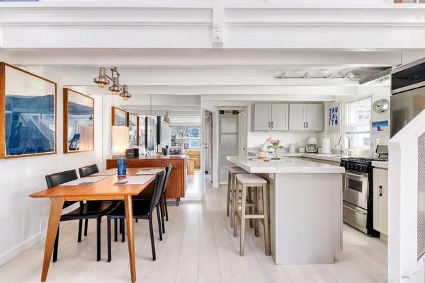 $1,150,000 | 17 East Pier, Sausalito, CA 94965