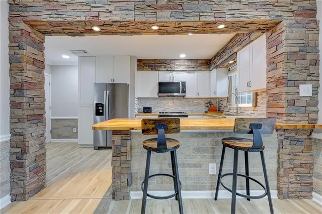 $350,000 | 114 Elysian Way Northwest, Atlanta, GA 30327