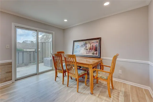 $350,000 | 114 Elysian Way Northwest, Atlanta, GA 30327