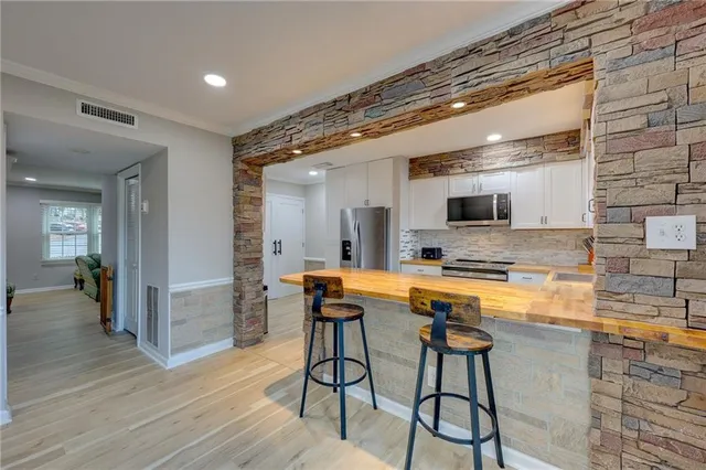 $350,000 | 114 Elysian Way Northwest, Atlanta, GA 30327