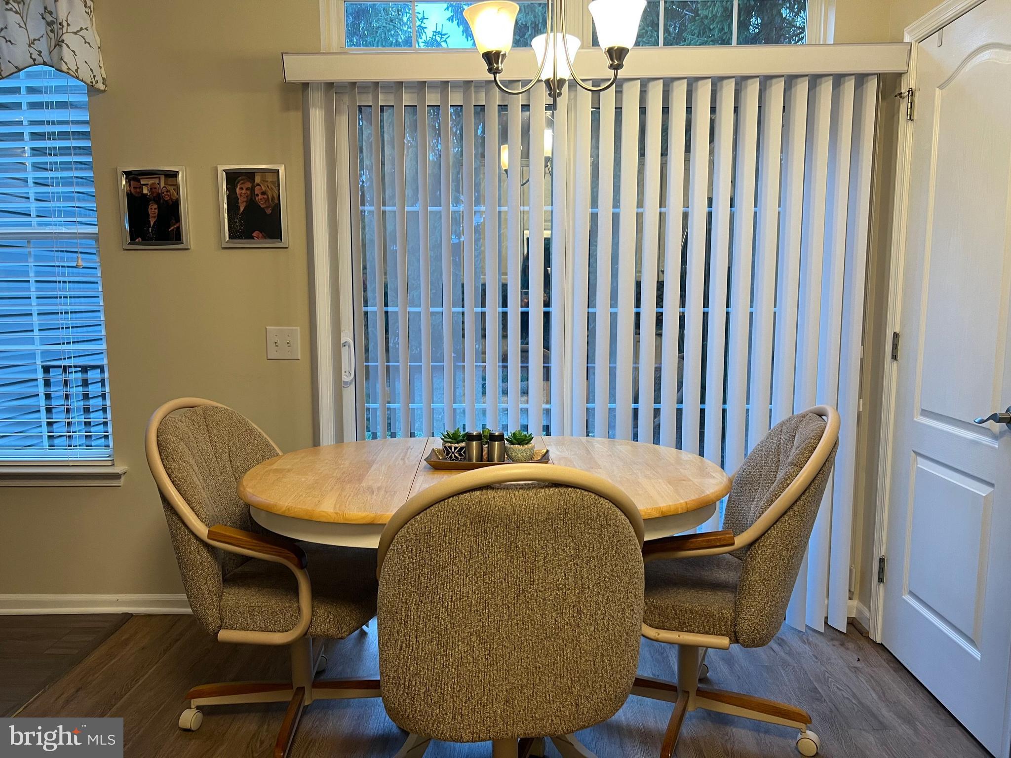 1475 Quaker Ridge West Chester, PA 19380 - Photo 18 of 51 Dining in kitchen