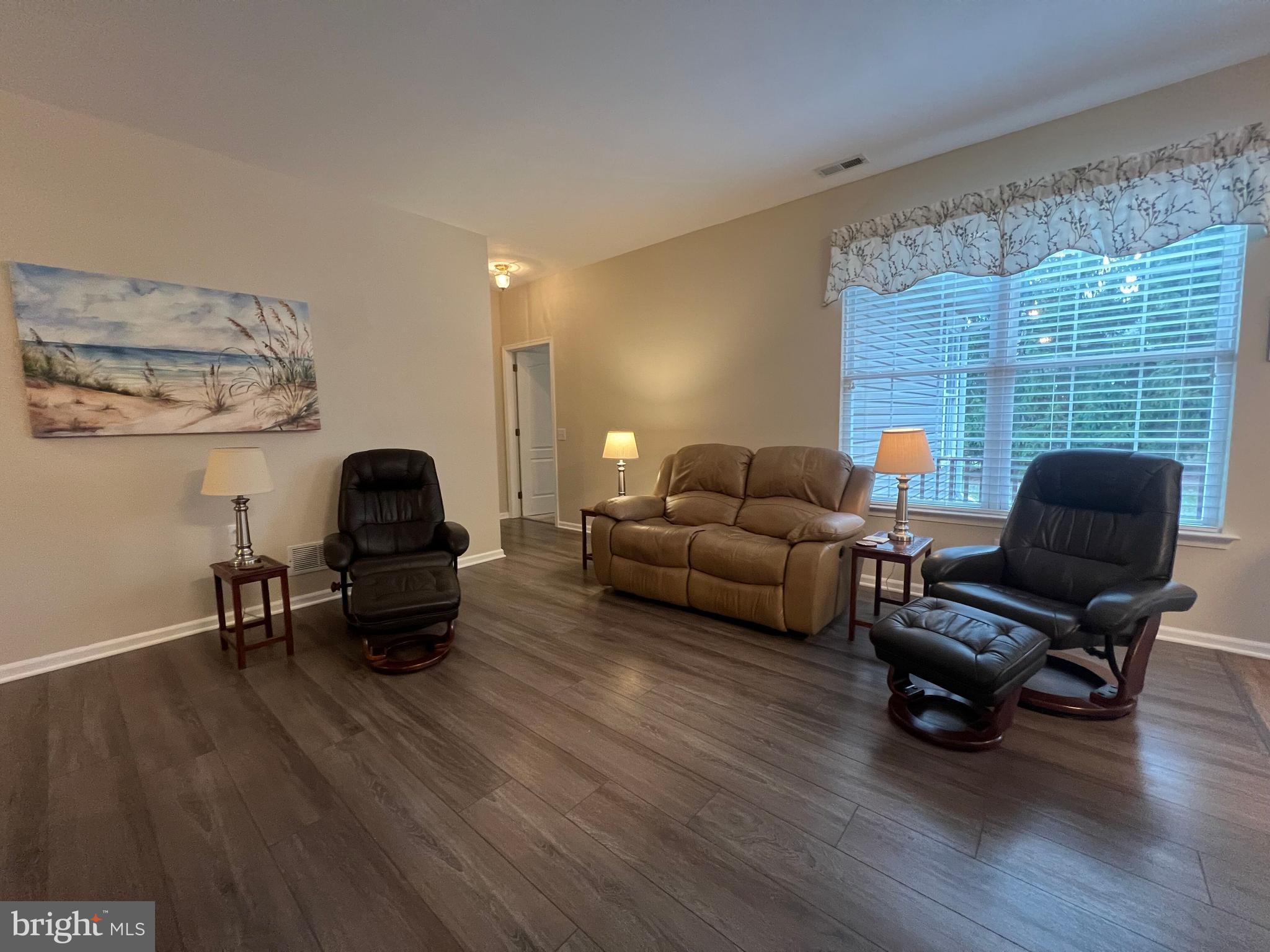 1475 Quaker Ridge West Chester, PA 19380 - Photo 21 of 51 Family Room