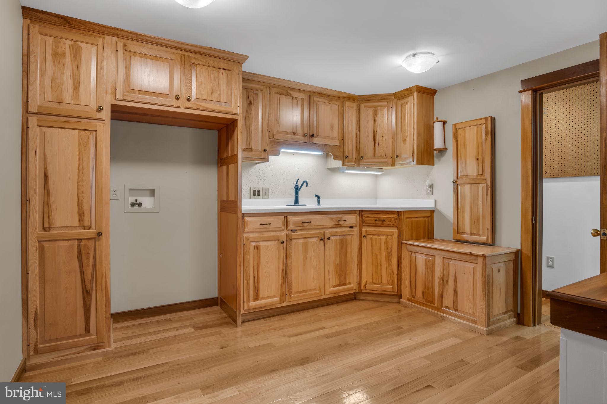125 Bobcat Road Carlisle, PA 17015 - Photo 22 of 83 Chef's kitchen (space for a 2nd fridge!)