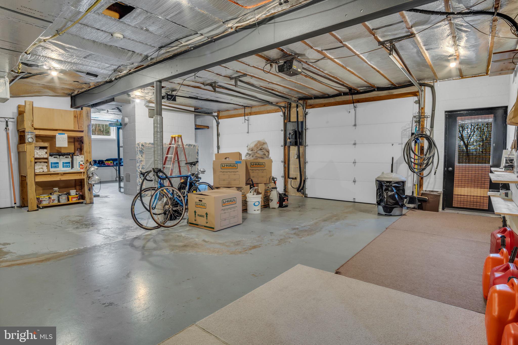 125 Bobcat Road Carlisle, PA 17015 - Photo 46 of 83 2 car garage