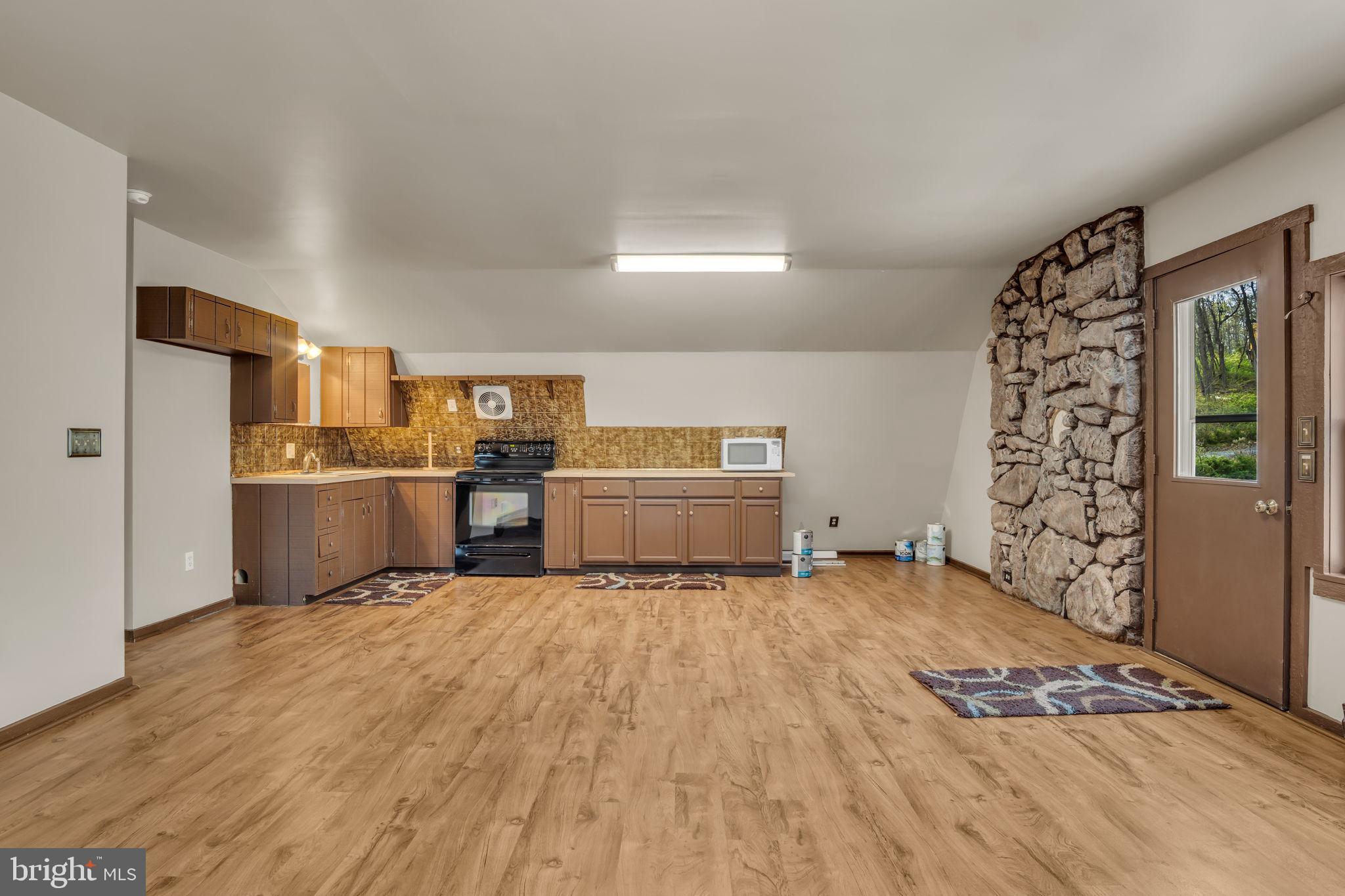 125 Bobcat Road Carlisle, PA 17015 - Photo 71 of 83 Full kitchen with living space