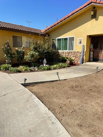 $345,000 | 1625 South Lydia Drive, Tulare, CA 93274