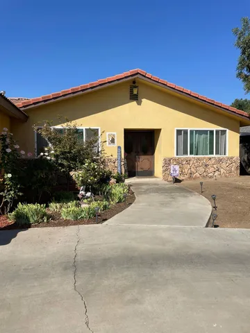 $345,000 | 1625 South Lydia Drive, Tulare, CA 93274