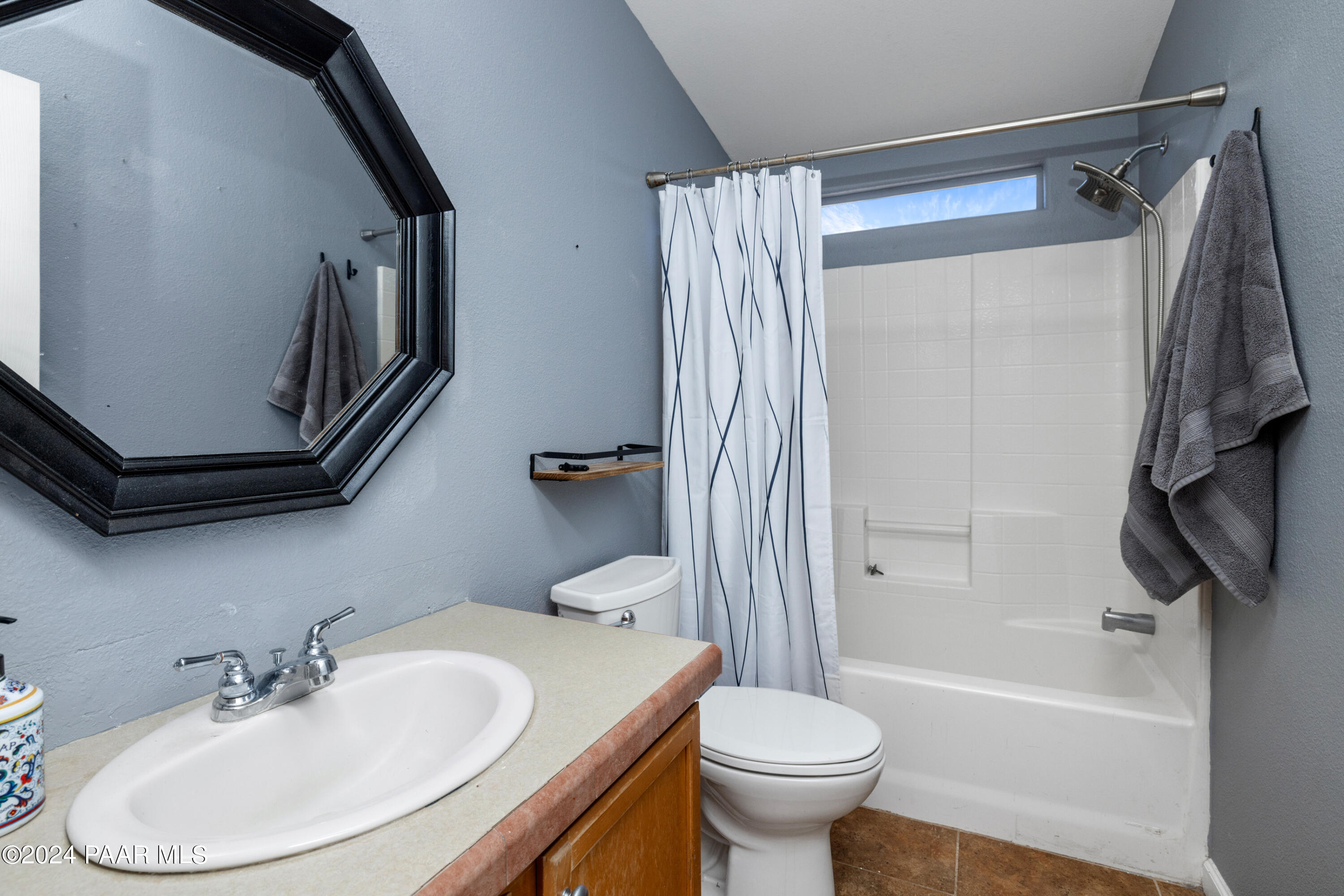 755 East Verde Ranch Road Paulden, AZ 86334 - Photo 16 of 26 016_Bathroom
