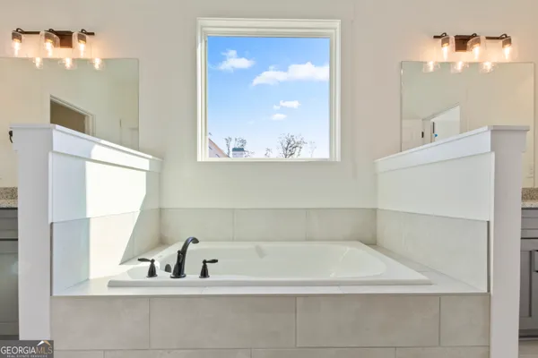 $499,900 | 158 Conner Lane, Williamson, GA 30292