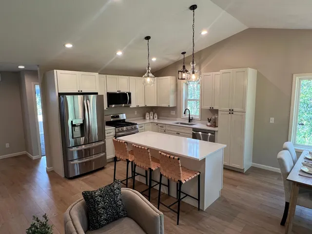 $489,900 | 1141 Pinewood Trail, New Richmond, WI 54017