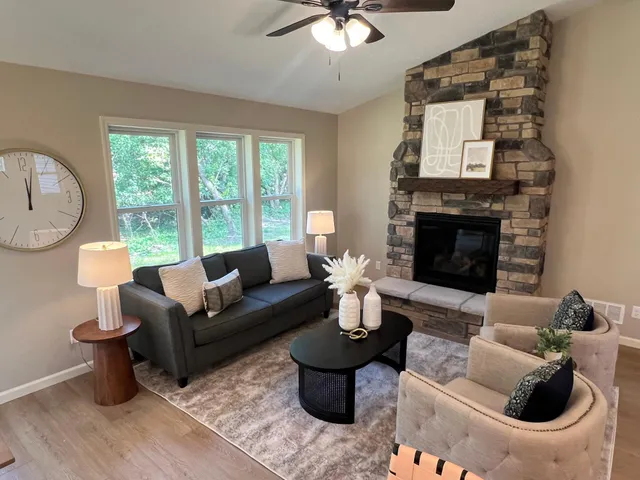 $489,900 | 1141 Pinewood Trail, New Richmond, WI 54017