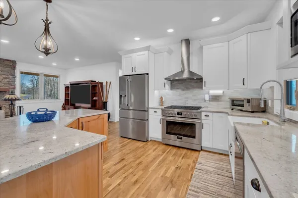 $750,000 | 414 Watercolor Drive, Sparta, TN 38583