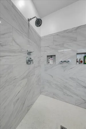 $750,000 | 414 Watercolor Drive, Sparta, TN 38583