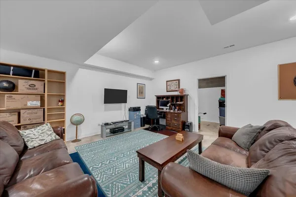 $750,000 | 414 Watercolor Drive, Sparta, TN 38583
