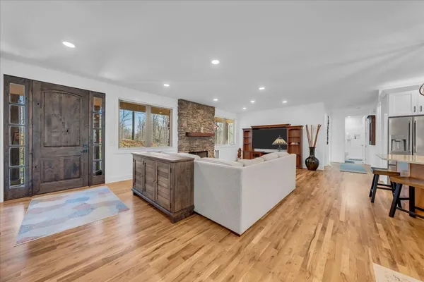 $750,000 | 414 Watercolor Drive, Sparta, TN 38583