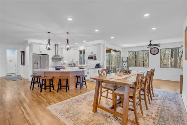 $750,000 | 414 Watercolor Drive, Sparta, TN 38583