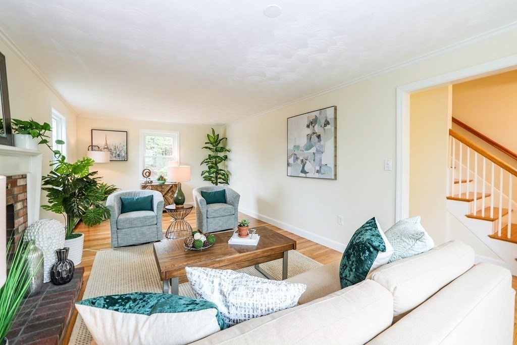57 Sunset Hill Road Boston, MA 02132 - Photo 6 of 40 Gallery Image 6
