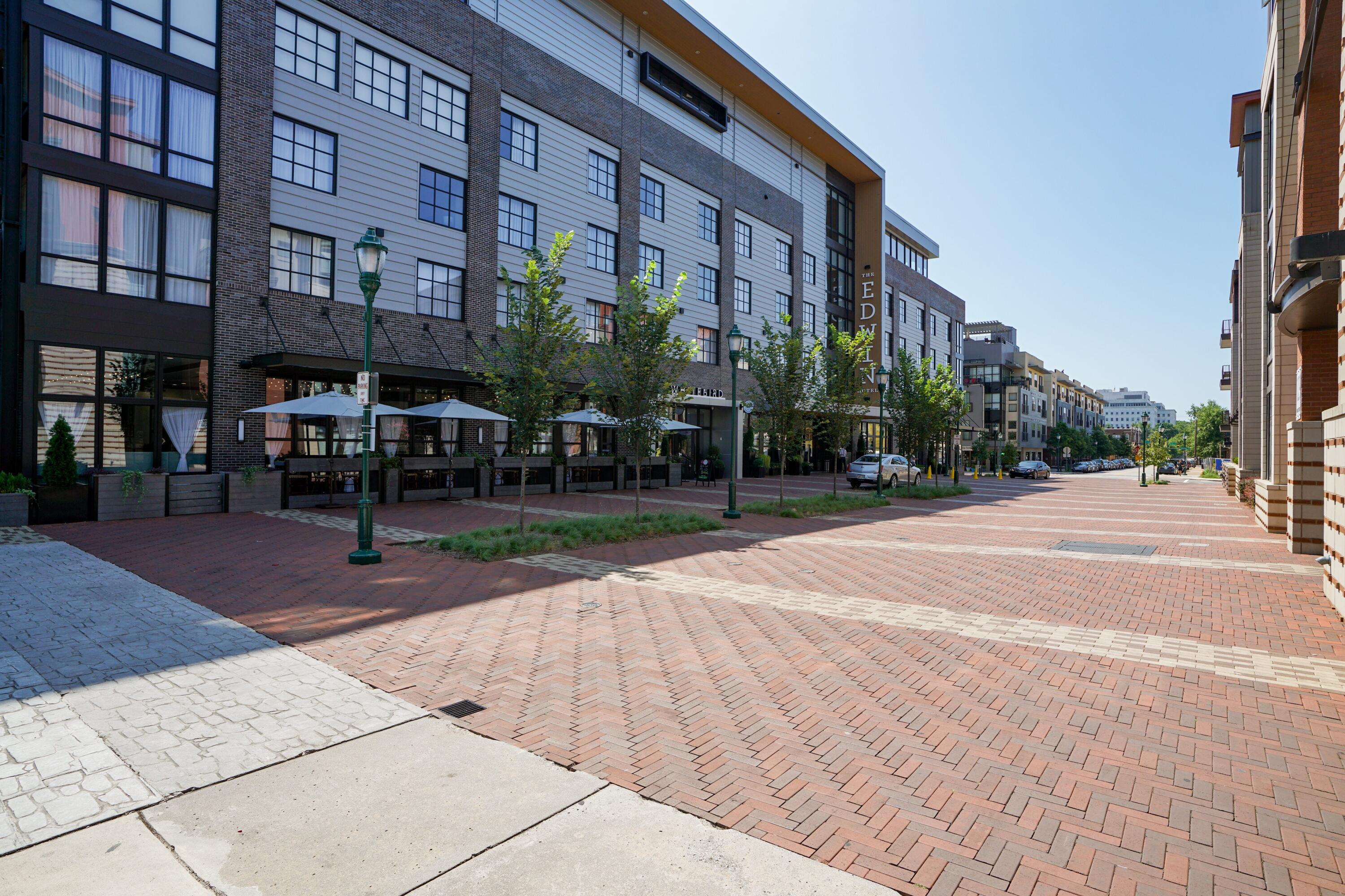 129 Walnut Street, Unit 214 Chattanooga, TN 37403 - Photo 18 of 27 Photo Jul 25, 11 40 24 AM