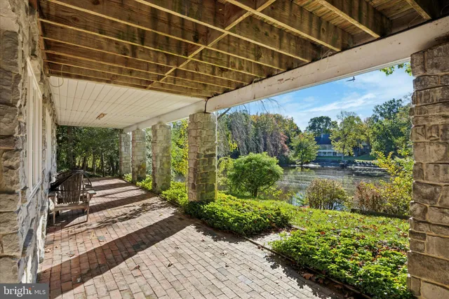 a view of a backyard of the house