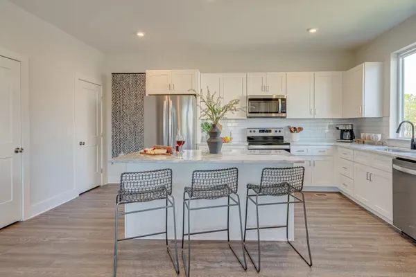 $472,500 | 5631 Lenox Avenue, Nashville, TN 37209