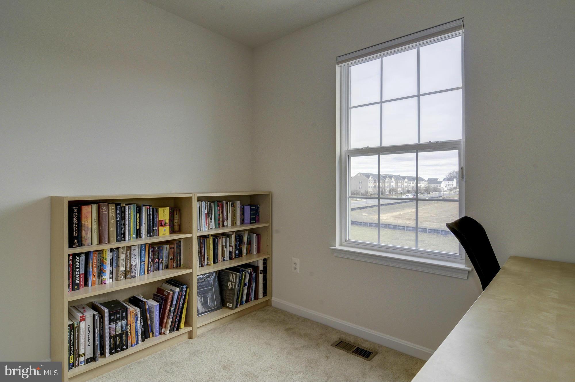 23046 Meadow Mist Road Clarksburg, MD 20871 - Photo 20 of 30 Bedroom