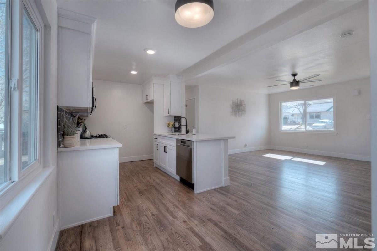 840 Reeves Avenue Reno, NV 89503 - Photo 5 of 28 Photo 5