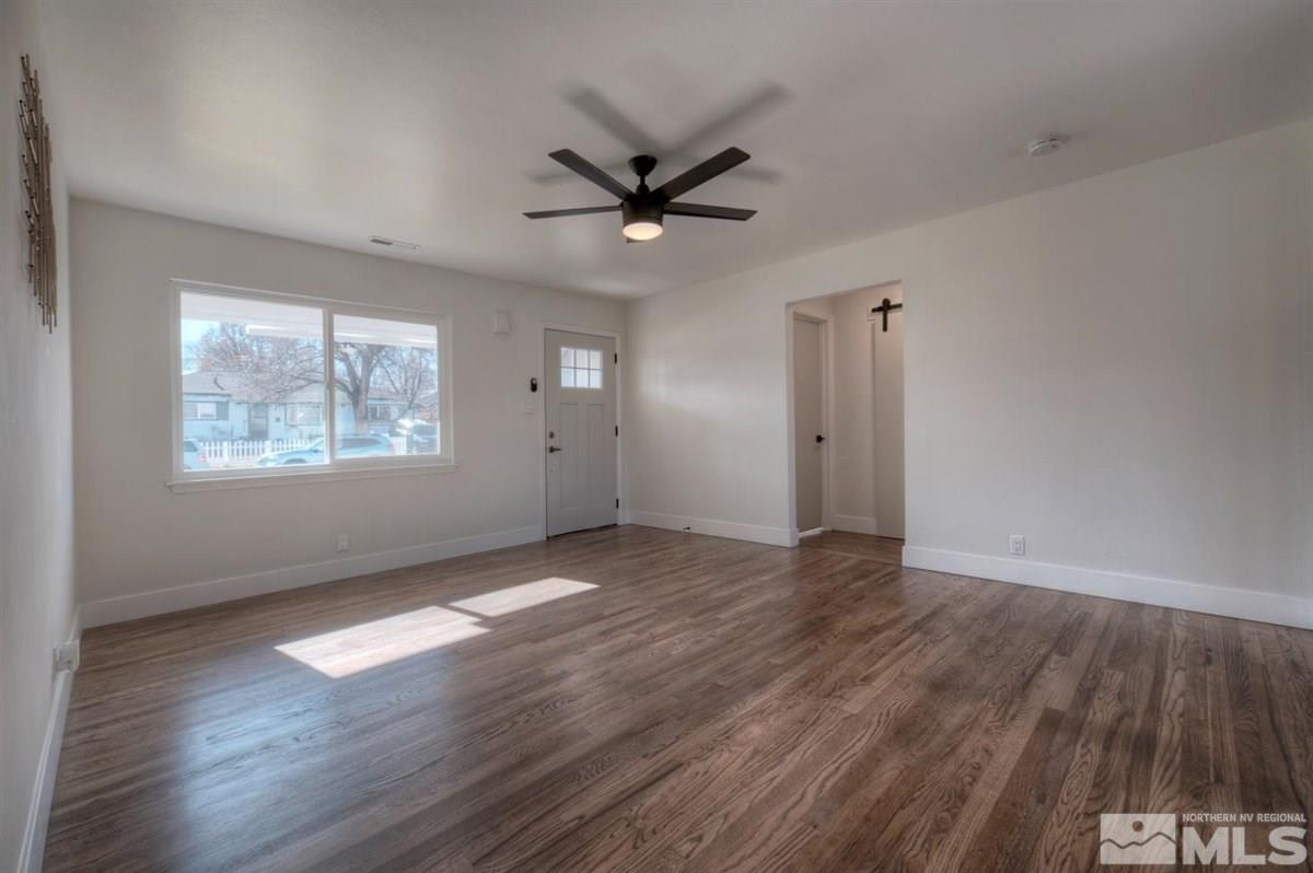 840 Reeves Avenue Reno, NV 89503 - Photo 10 of 28 Photo 10