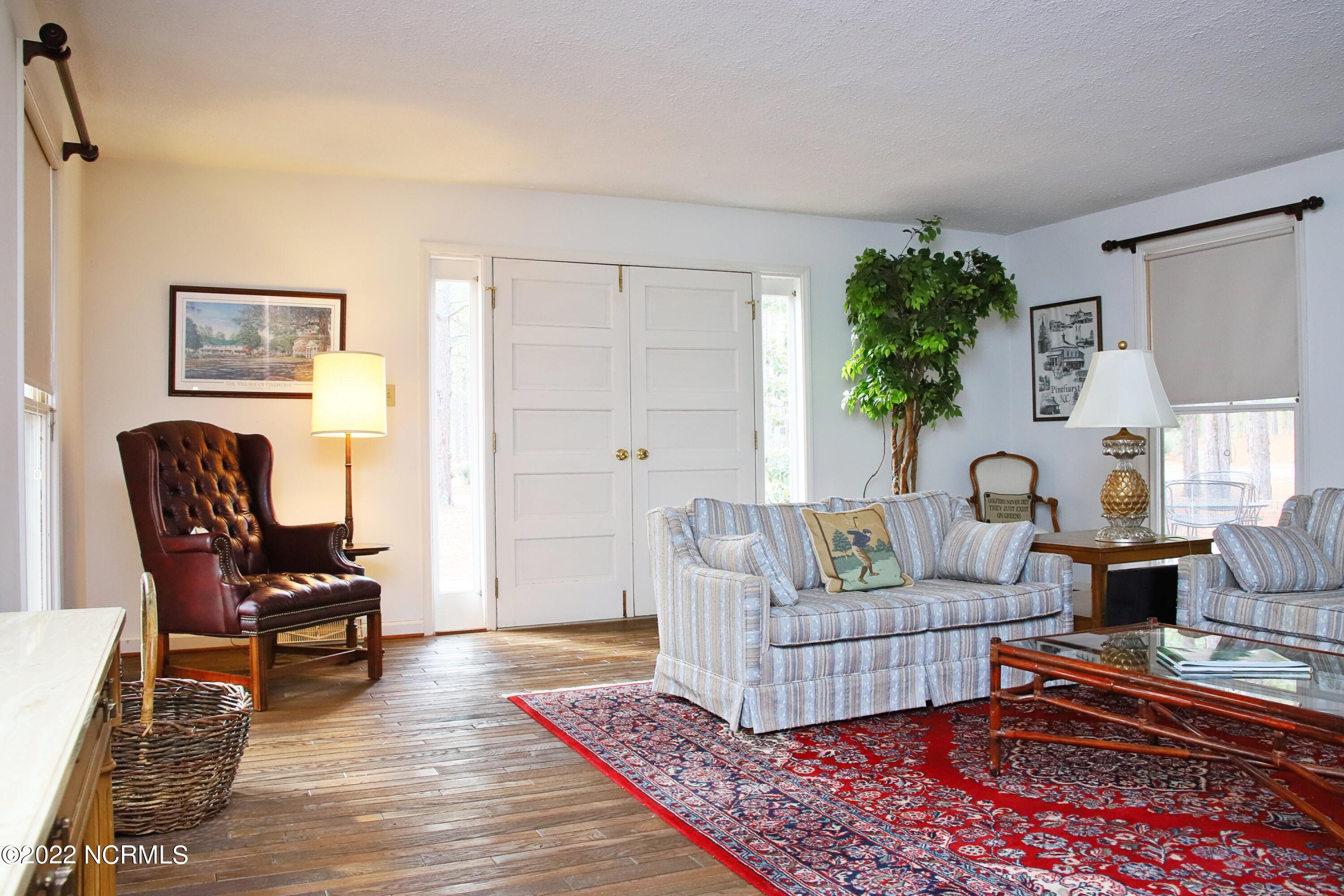 40 Bel Air Drive Pinehurst, NC 28374 - Photo 13 of 28 Living