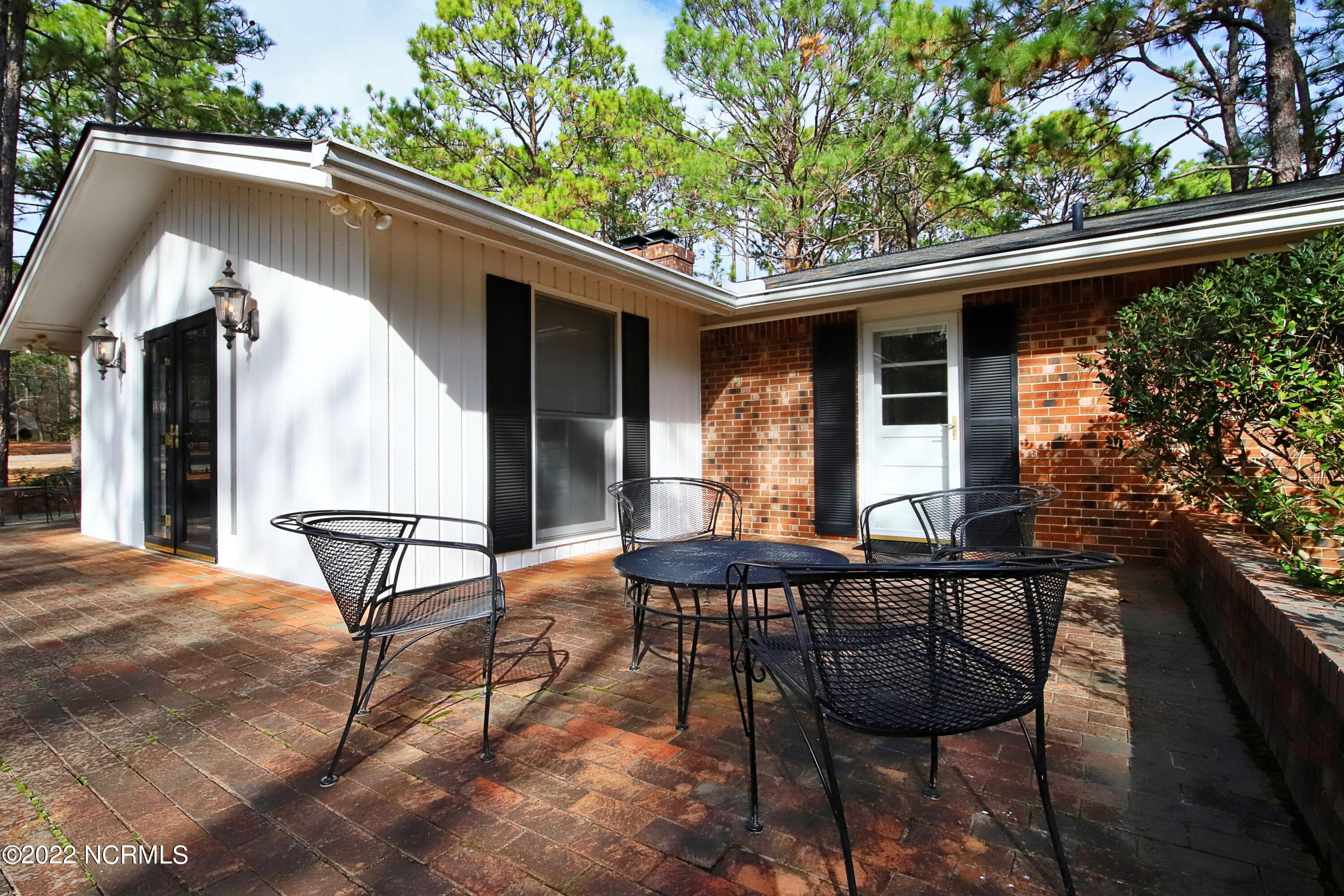 40 Bel Air Drive Pinehurst, NC 28374 - Photo 2 of 28 Front Elevation Right Terrace