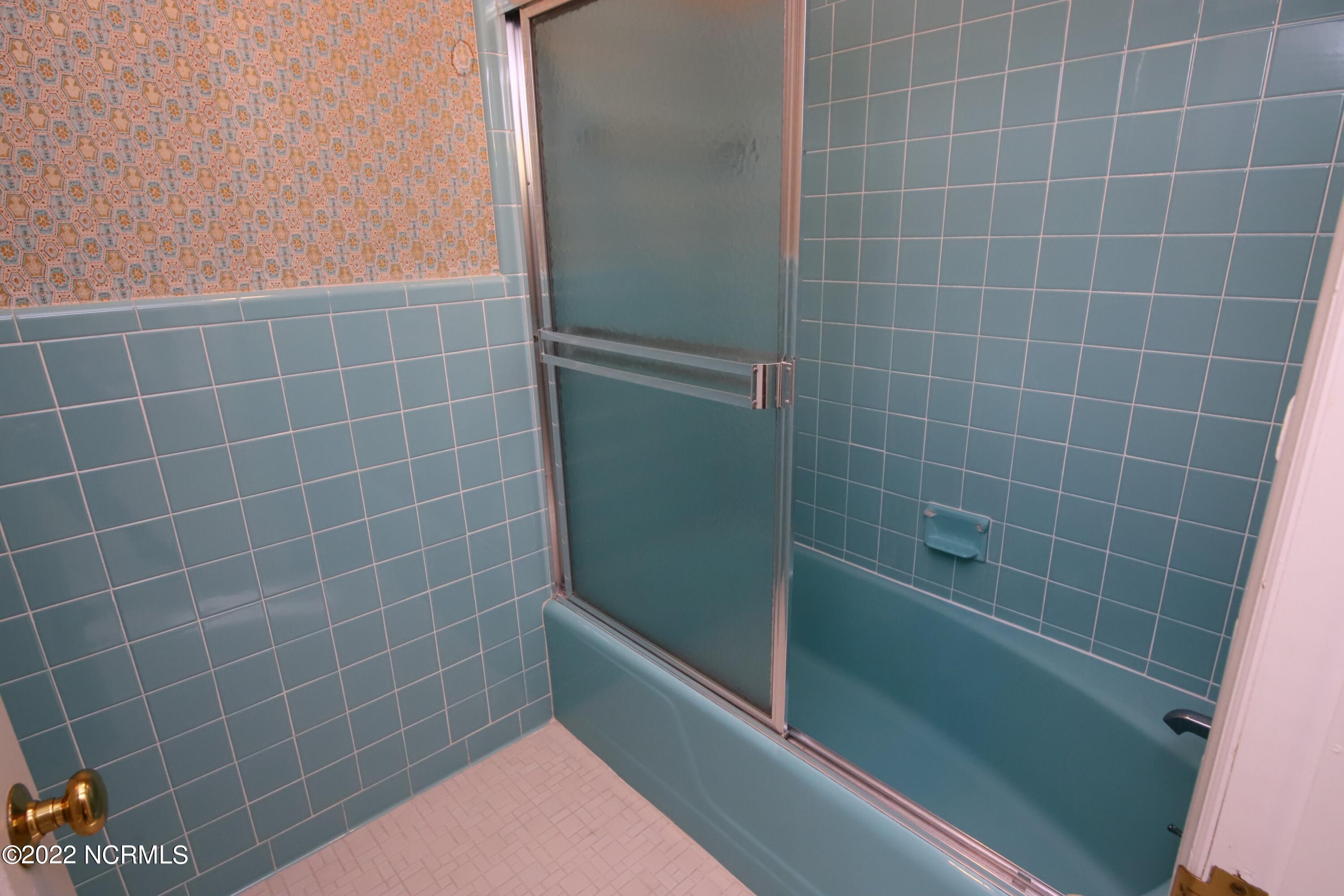 40 Bel Air Drive Pinehurst, NC 28374 - Photo 22 of 28 Bath