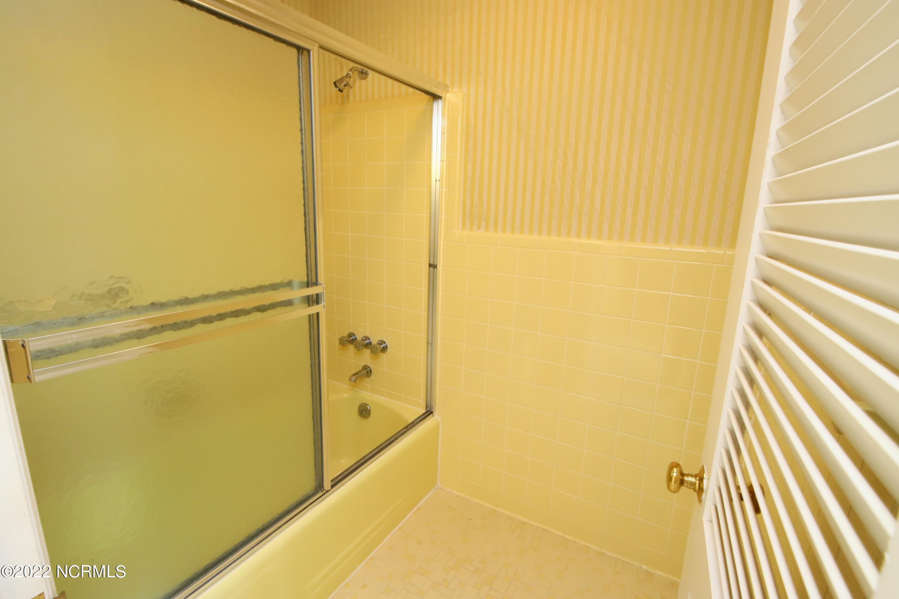 40 Bel Air Drive Pinehurst, NC 28374 - Photo 27 of 28 Bath