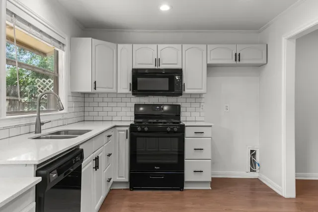 $335,000 | 10408 Firethorn Lane, Austin, TX 78750