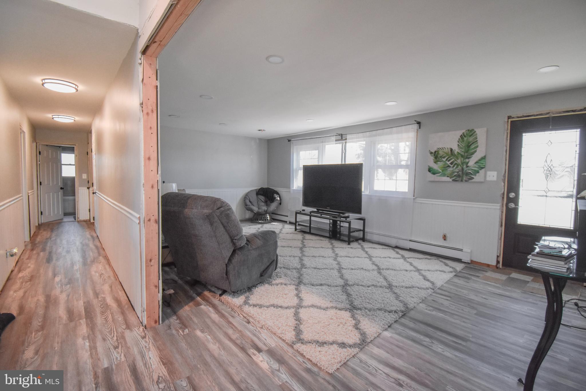 61 Harrisonville Lake Road Pilesgrove, NJ 08098 - Photo 8 of 16 Gallery Image 8