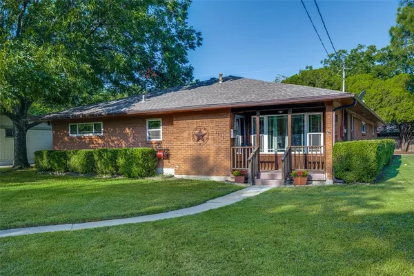 $350,000 | 1027 Stanley Street, Denton, TX 76201